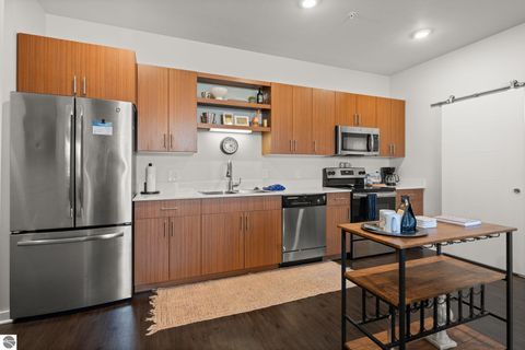 Tiny photo for 630306 S Garfield Avenue #306, Traverse City, MI 49686 (MLS # 1945084)