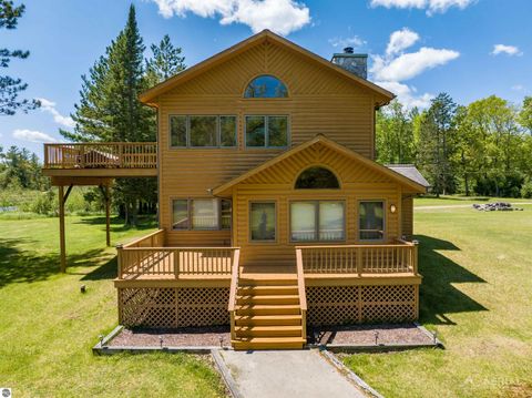 Tiny photo for 4950 Berry Road, West Branch, MI 48661 (MLS # 1945998)