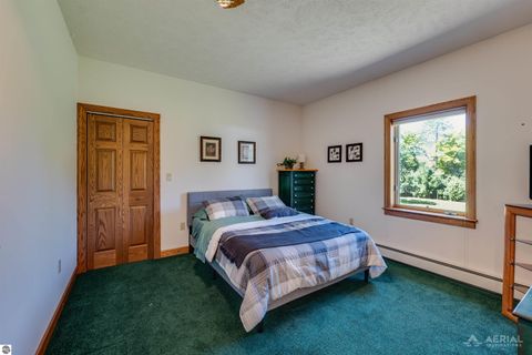 Tiny photo for 4950 Berry Road, West Branch, MI 48661 (MLS # 1945998)