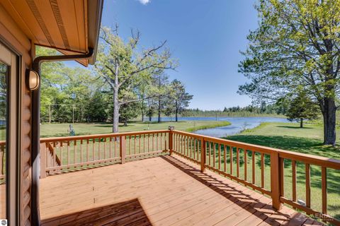 Tiny photo for 4950 Berry Road, West Branch, MI 48661 (MLS # 1945998)