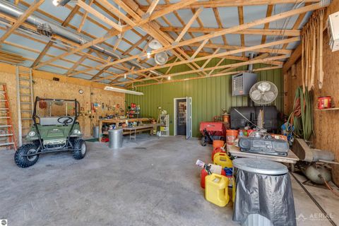 Tiny photo for 4950 Berry Road, West Branch, MI 48661 (MLS # 1945998)