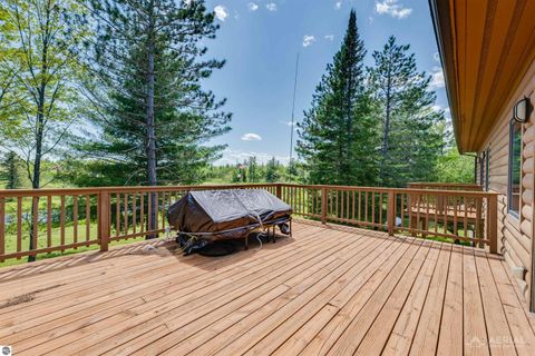 Tiny photo for 4950 Berry Road, West Branch, MI 48661 (MLS # 1945998)