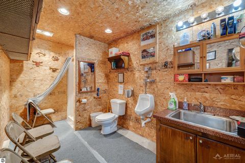 Tiny photo for 4950 Berry Road, West Branch, MI 48661 (MLS # 1945998)