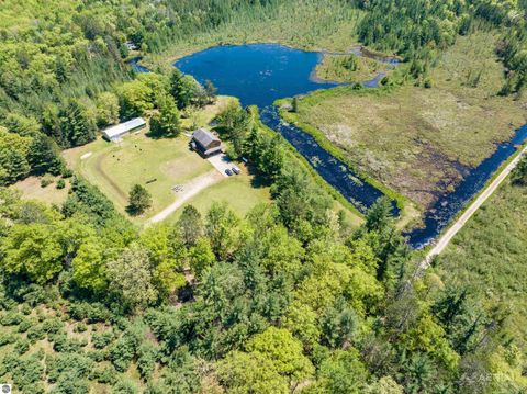 Tiny photo for 4950 Berry Road, West Branch, MI 48661 (MLS # 1945998)