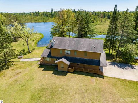 Tiny photo for 4950 Berry Road, West Branch, MI 48661 (MLS # 1945998)