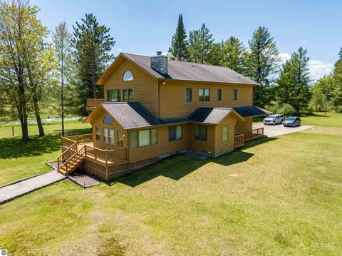 Tiny photo for 4950 Berry Road, West Branch, MI 48661 (MLS # 1945998)
