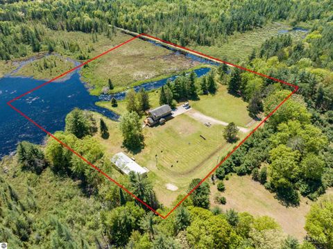 Tiny photo for 4950 Berry Road, West Branch, MI 48661 (MLS # 1945998)