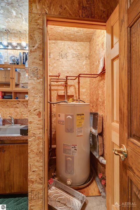 Tiny photo for 4950 Berry Road, West Branch, MI 48661 (MLS # 1945998)