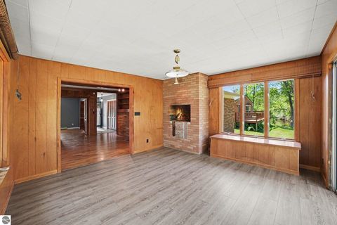 Tiny photo for 2071 E Ludington Avenue, Clare, MI 48617 (MLS # 1945878)