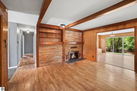 Tiny photo for 2071 E Ludington Avenue, Clare, MI 48617 (MLS # 1945878)