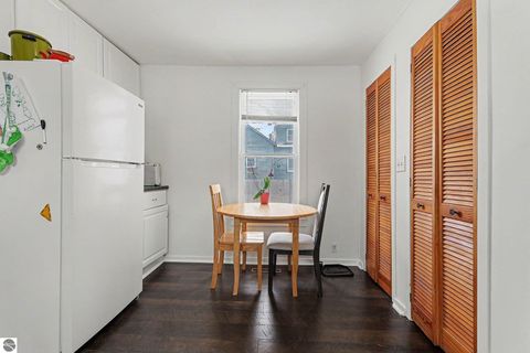 Tiny photo for 200 Nebobish Avenue, Essexville, MI 48732 (MLS # 1941829)