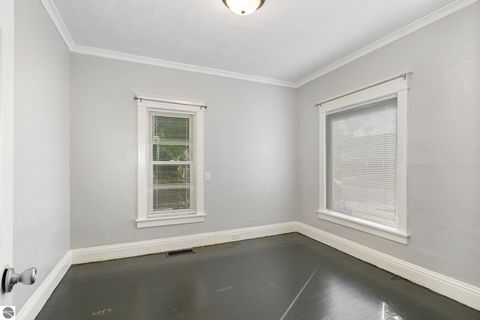 Tiny photo for 805 S Douglas Drive, Mt Pleasant, MI 48858 (MLS # 1942316)