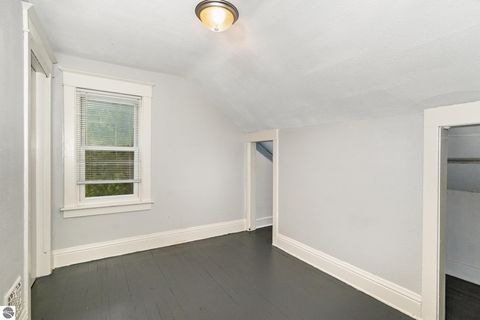 Tiny photo for 805 S Douglas Drive, Mt Pleasant, MI 48858 (MLS # 1942316)