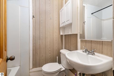 Tiny photo for 805 S Douglas Drive, Mt Pleasant, MI 48858 (MLS # 1942316)