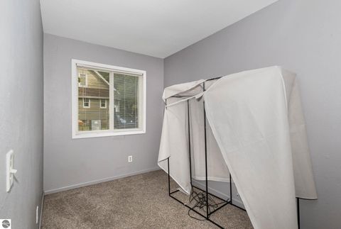 Tiny photo for 805 S Douglas Drive, Mt Pleasant, MI 48858 (MLS # 1942316)