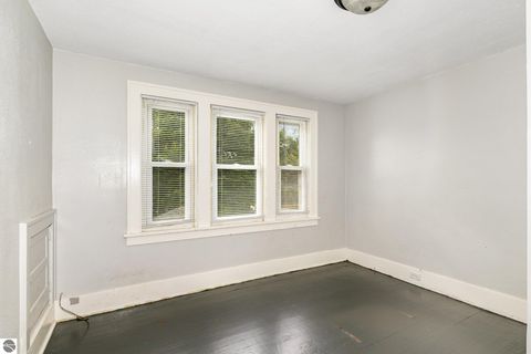 Tiny photo for 805 S Douglas Drive, Mt Pleasant, MI 48858 (MLS # 1942316)