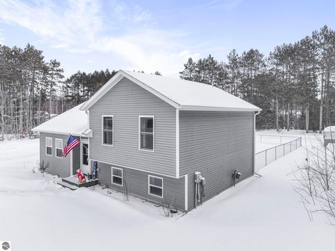 Tiny photo for 1243 N Betsie River Road, N, Interlochen, MI 49643 (MLS # 1941821)