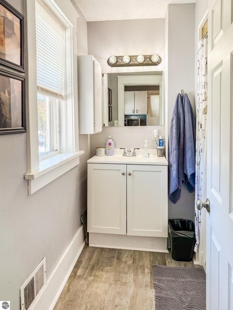 Tiny photo for 310 W Superior Street, Alma, MI 48801 (MLS # 1948587)