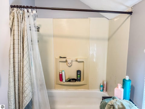 Tiny photo for 310 W Superior Street, Alma, MI 48801 (MLS # 1948587)