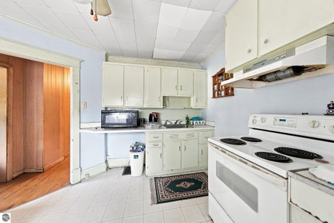 Tiny photo for 320 Howard Street, Cadillac, MI 49601 (MLS # 1951048)