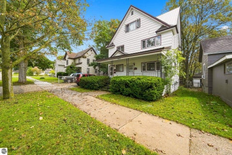 Photo of 320 Howard Street, Cadillac, MI 49601 (MLS # 1951048)