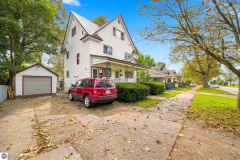Tiny photo for 320 Howard Street, Cadillac, MI 49601 (MLS # 1951048)