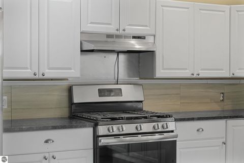Tiny photo for 522 Cromwell Drive, Traverse City, MI 49686 (MLS # 1945587)