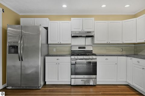 Tiny photo for 522 Cromwell Drive, Traverse City, MI 49686 (MLS # 1945587)