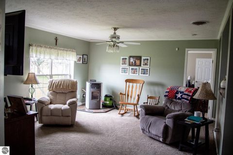 Tiny photo for 5557 E Pleasant Valley Road, Shepherd, MI 48883 (MLS # 1944262)