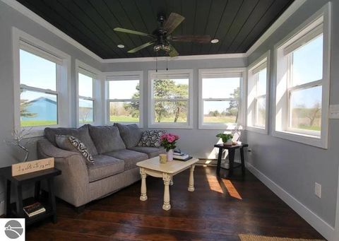 Tiny photo for 5557 E Pleasant Valley Road, Shepherd, MI 48883 (MLS # 1944262)