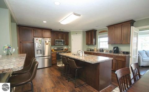 Tiny photo for 5557 E Pleasant Valley Road, Shepherd, MI 48883 (MLS # 1944262)