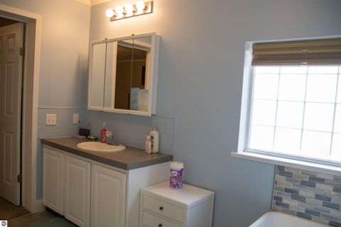 Tiny photo for 5557 E Pleasant Valley Road, Shepherd, MI 48883 (MLS # 1944262)