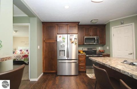 Tiny photo for 5557 E Pleasant Valley Road, Shepherd, MI 48883 (MLS # 1944262)