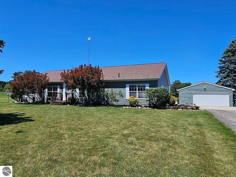 Tiny photo for 5557 E Pleasant Valley Road, Shepherd, MI 48883 (MLS # 1944262)