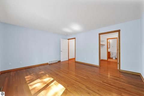 Tiny photo for 118 Davidsen Shores Drive #17, Cadillac, MI 49601 (MLS # 1946193)