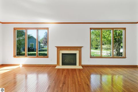 Tiny photo for 118 Davidsen Shores Drive #17, Cadillac, MI 49601 (MLS # 1946193)