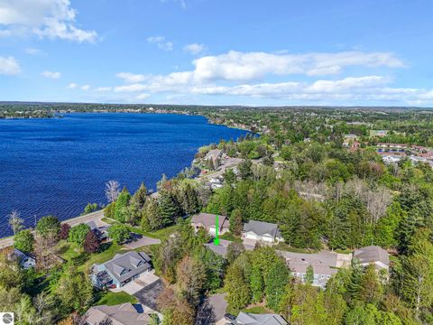 Photo of 118 Davidsen Shores Drive #17, Cadillac, MI 49601 (MLS # 1946193)