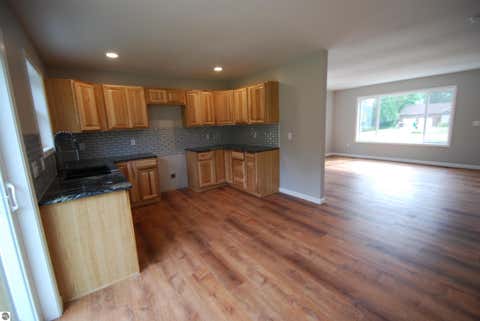 Tiny photo for 1691 E Brookside Drive, West Branch, MI 48661 (MLS # 1949355)