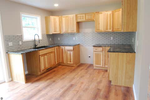 Tiny photo for 1691 E Brookside Drive, West Branch, MI 48661 (MLS # 1949355)