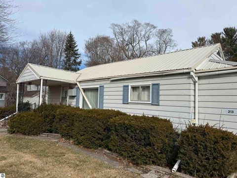 Tiny photo for 213 S Bankson, St Louis, MI 48880 (MLS # 1942719)