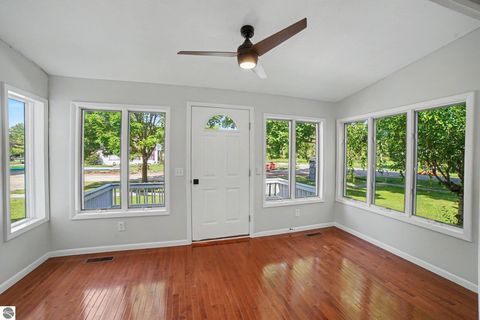 Tiny photo for 121 W Hazel Street, St Louis, MI 48880 (MLS # 1946328)