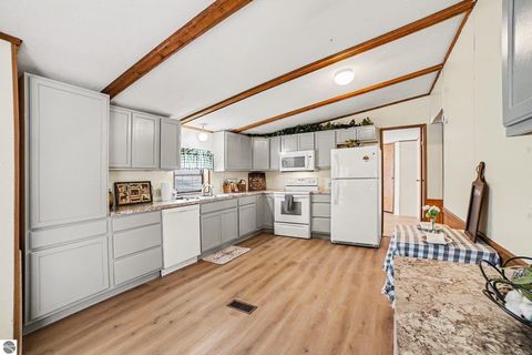 Tiny photo for 1283 S Waldron Road, Crystal, MI 48818 (MLS # 1941499)