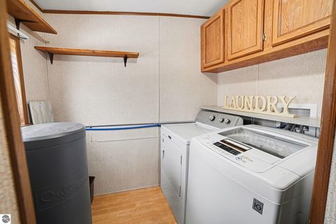 Tiny photo for 1283 S Waldron Road, Crystal, MI 48818 (MLS # 1941499)