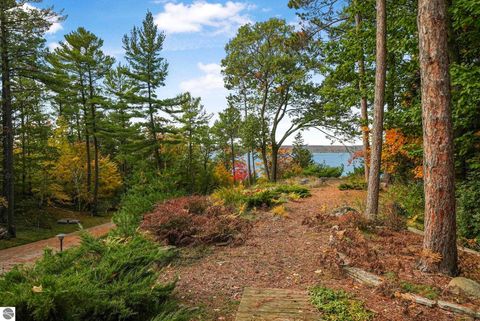 Tiny photo for 6644 Peninsula Drive, Traverse City, MI 49686 (MLS # 1943706)