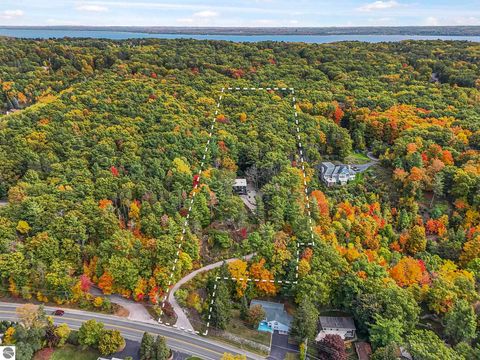 Tiny photo for 6644 Peninsula Drive, Traverse City, MI 49686 (MLS # 1943706)