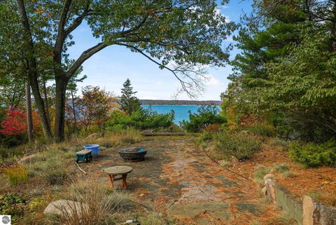 Tiny photo for 6644 Peninsula Drive, Traverse City, MI 49686 (MLS # 1943706)