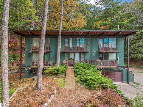 Tiny photo for 6644 Peninsula Drive, Traverse City, MI 49686 (MLS # 1943706)