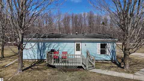 Tiny photo for 1333 W Houghton Lake Road, Lake City, MI 49651 (MLS # 1943604)