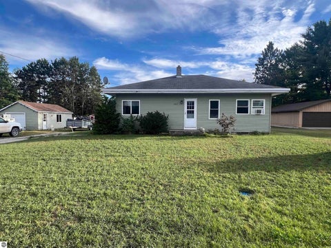 Photo of 603 Dresden Street, Kalkaska, MI 49646 (MLS # 1950888)