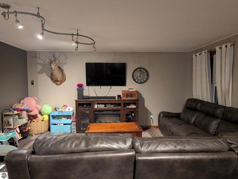 Tiny photo for 817 Walnut Street, Cadillac, MI 49601 (MLS # 1945177)